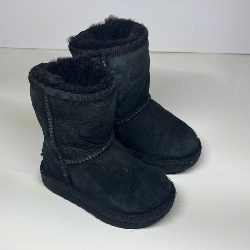 ❄️❄️ UGG Australia Boots ❄️❄️
